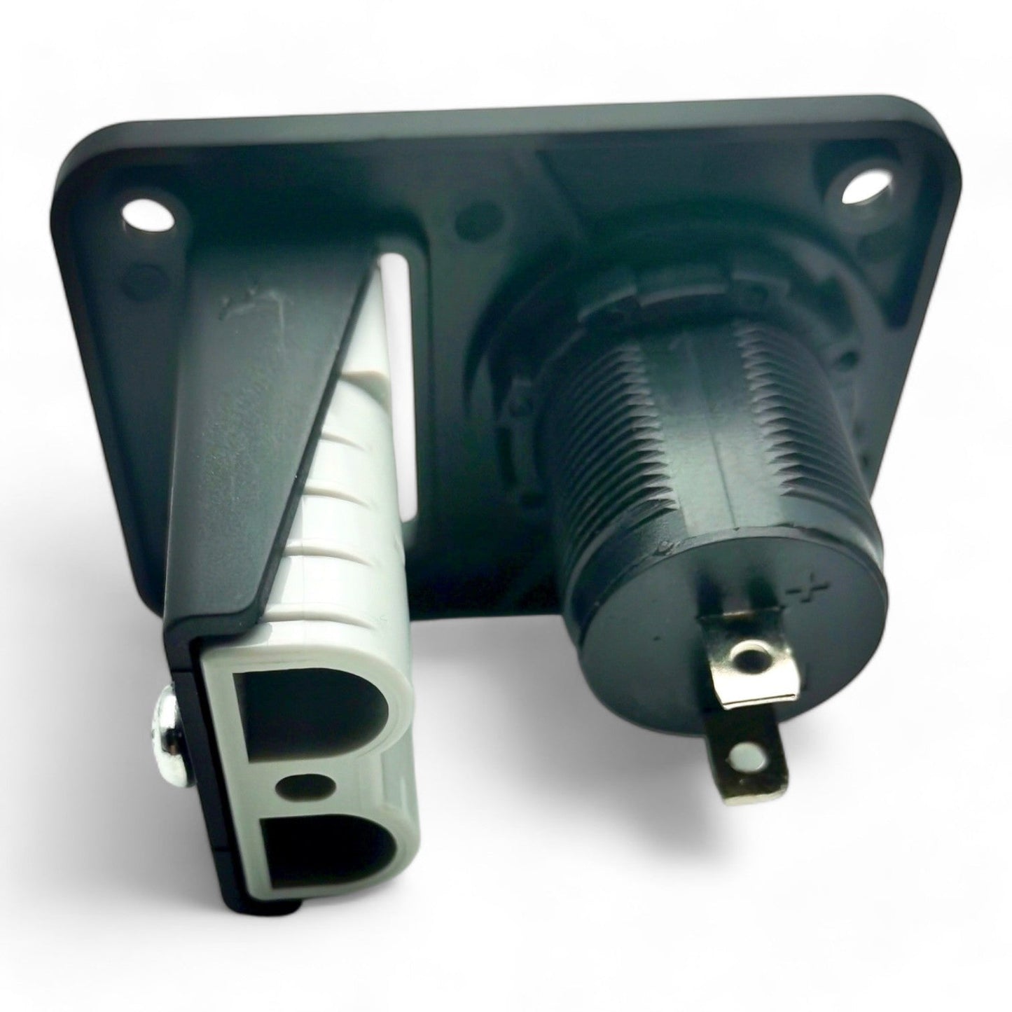strong surface mount charger with anderson and 12v socket